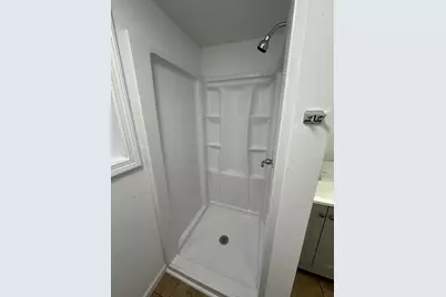 126 Lincoln St #1L, Worcester, MA 01602 - Photo 9