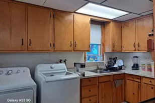 360 Hamilton St, Worcester, MA 01604 - Photo 33