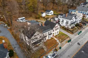 124 Pleasant St, Fitchburg, MA 01420 - Photo 3