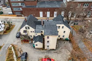 124 Pleasant St, Fitchburg, MA 01420 - Photo 5