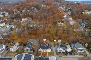 124 Pleasant St, Fitchburg, MA 01420 - Photo 9