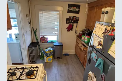 124 Pleasant St, Fitchburg, MA 01420 - Photo 19