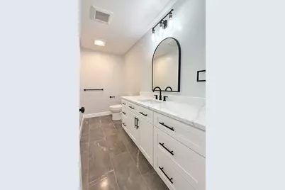 217 Earle St #2, Fall River, MA 02723 - Photo 11