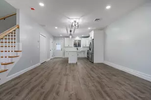 217 Earle St, Fall River, MA 02723 - Photo 3