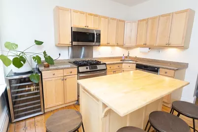 29 Monument Sq #2, Boston, MA 02129 - Photo 5