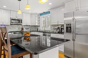 17 Fieldcrest Dr, East Bridgewater, MA 02333 - Photo 5