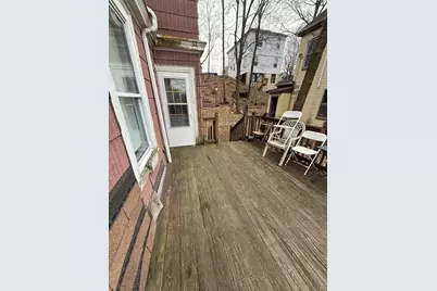 10 Eldora St, Boston, MA 02120 - Photo 25