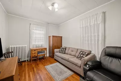 154 Glen St #1, Somerville, MA 02145 - Photo 9