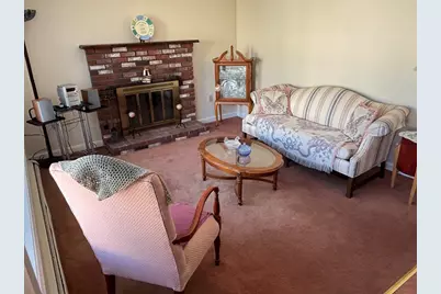 1896 River St, Boston, MA 02136 - Photo 5