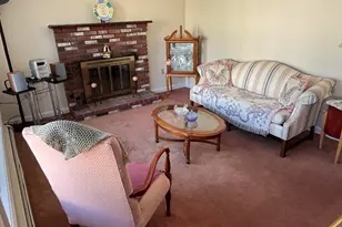 1896 River St, Boston, MA 02136 - Photo 5