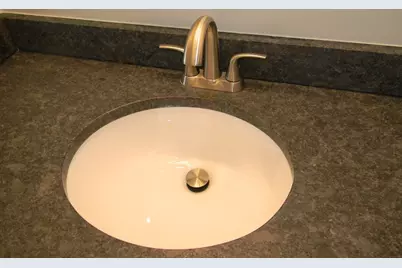 75 Sandrah Dr, Orange, MA 01364 - Photo 15