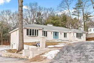 23 Olde Village Dr, Winchester, MA 01890 - Photo 3