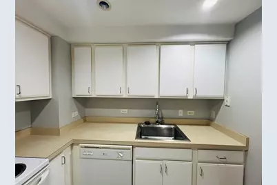 534 Commonwealth Ave #3A, Boston, MA 02215 - Photo 5