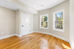 31 Woodale Ave, Boston, MA 02126 - Photo 11