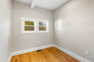 31 Woodale Ave, Boston, MA 02126 - Photo 5