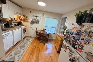 8 Roberts St, Brookline, MA 02445 - Photo 3