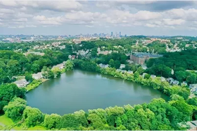 141 Lake Shore Rd #1, Boston, MA 02135 - Photo 23