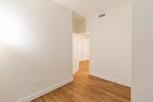 828 Huntington Ave, Boston, MA 02115 - Photo 11