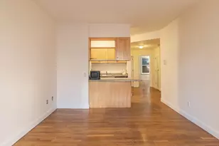 828 Huntington Ave, Boston, MA 02115 - Photo 3