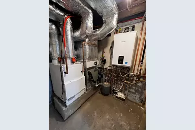 56 Pelham Streetr #0, Methuen, MA 01844 - Photo 23