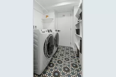 69 Montgomery St #1, Boston, MA 02116 - Photo 17