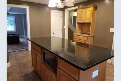 69 Essex Street, Marlborough, MA 01752 - Photo 5