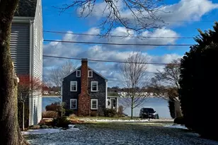 52 Touisset Ave, Swansea, MA 02777 - Photo 5