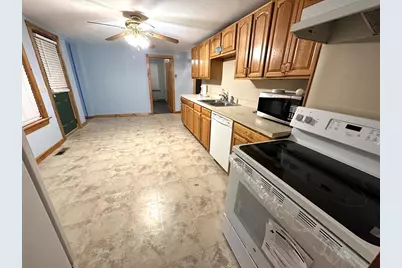 29 Fiske, Southbridge, MA 01550 - Photo 9