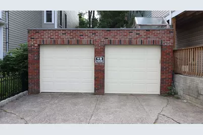 202 Washington St #1F, Somerville, MA 02143 - Photo 11