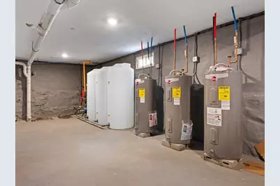 11 Seymour Ave #3, Lynn, MA 01902 - Photo 35