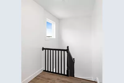 11 Seymour Ave #3, Lynn, MA 01902 - Photo 23