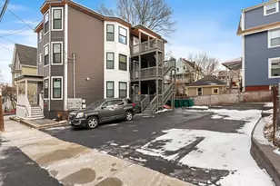 11 Seymour Ave, Lynn, MA 01902 - Photo 3