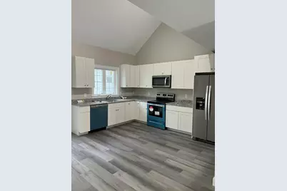 5 Santana Way #5, Carver, MA 02360 - Photo 3