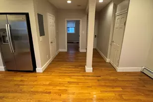 178 Bowen St, Boston, MA 02127 - Photo 5