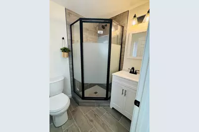 73 Victoria St, Revere, MA 02151 - Photo 17