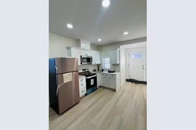 73 Victoria St, Revere, MA 02151 - Photo 9