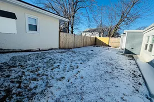 73 Victoria St, Revere, MA 02151 - Photo 3