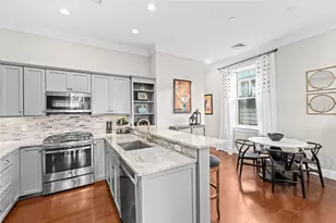 7 Russell St, Plymouth, MA 02360 - Photo 5