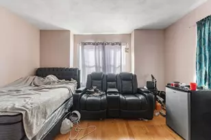 138 Fremont Ave, Everett, MA 02149 - Photo 9