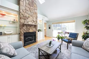 53 Bagy Wrinkle Cove, Warren, RI 02885 - Photo 31