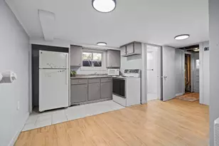 319 Taunton St, Wrentham, MA 02093 - Photo 17