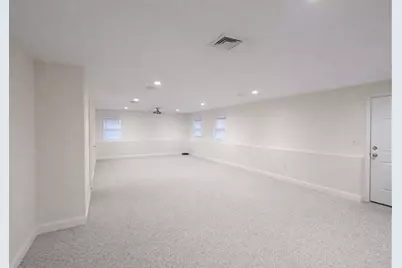 22 Johns Ave, Holbrook, MA 02343 - Photo 21