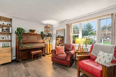 62 Gregory Rd, Framingham, MA 01701 - Photo 5