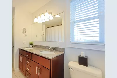 126 Stackhouse St, Dartmouth, MA 02748 - Photo 17