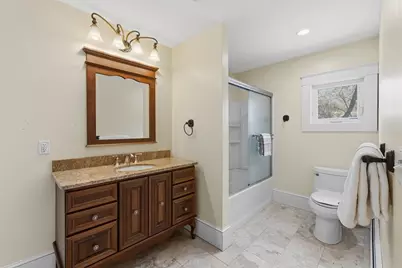 12 Pontiac St, New Bedford, MA 02745 - Photo 27