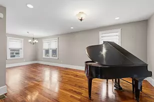 12 Pontiac St, New Bedford, MA 02745 - Photo 13