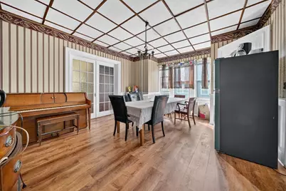 420 Bradford Avenue, Fall River, MA 02721 - Photo 9