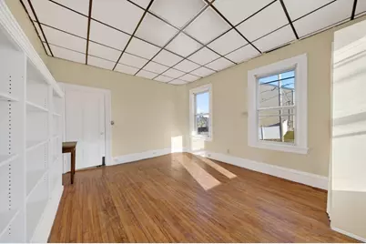 420 Bradford Avenue, Fall River, MA 02721 - Photo 11