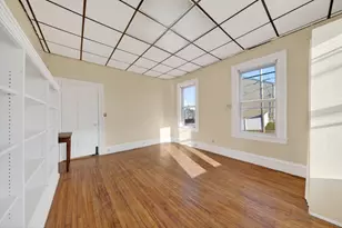 420 Bradford Ave, Fall River, MA 02721 - Photo 11