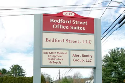 207 Bedford Street #1, Lakeville, MA 02347 - Photo 5